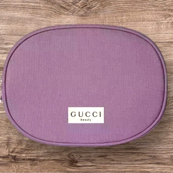 GUCCI Beauty Purple Cosmetic Bag NEW - Picture 1 of 3